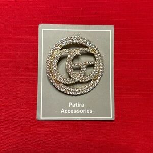 Gorgeous silver Rhinestone GG brooch